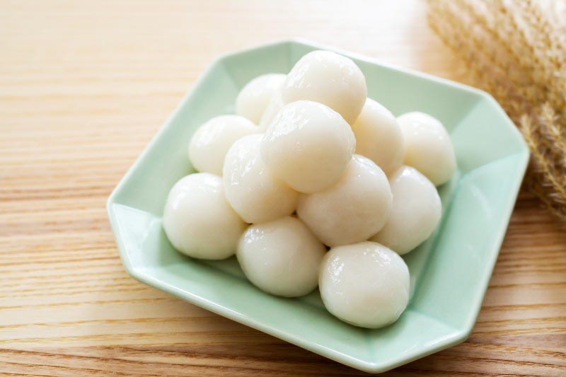 Bánh dango truyền thống ở Nhật Bản