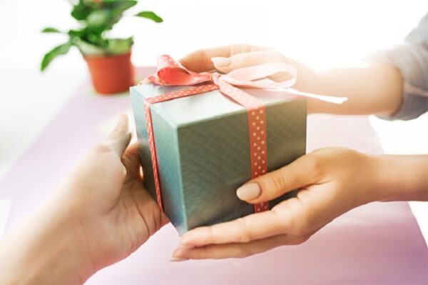 Hãy cùng tìm quà trung thu tặng bạn gái độc đáo nhất với Tree Gift nhé