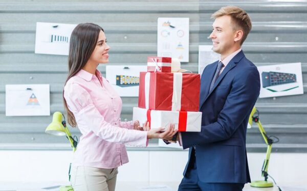 quà tặng sếp người nước ngoài